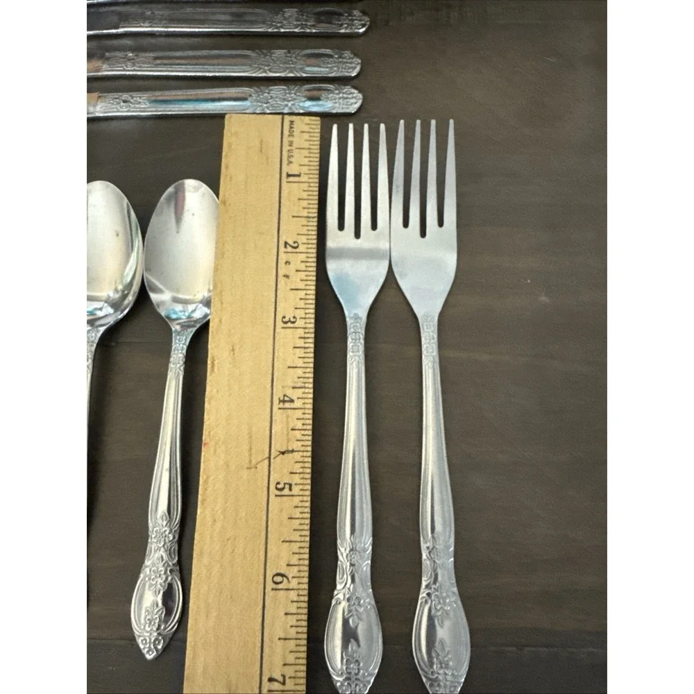 VTG Stanley Roberts, Verona 13 PCS Stainless Flatware 5 knives 4 spoons 3 Forks